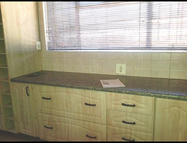 3 BEDROOM HOUSE TO LET IN SASOLBURG EXT 11